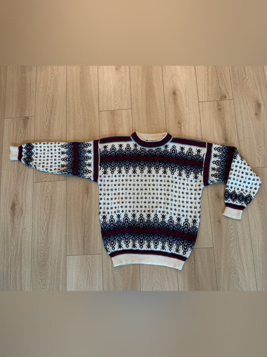 Dale of Norway Other - Dale of Norway Cream, Navy & Burgundy Fair Isle Crewneck Sweater